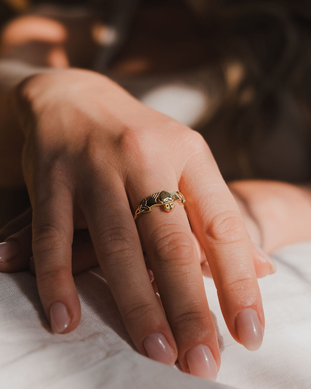 Classic Claddagh Ring