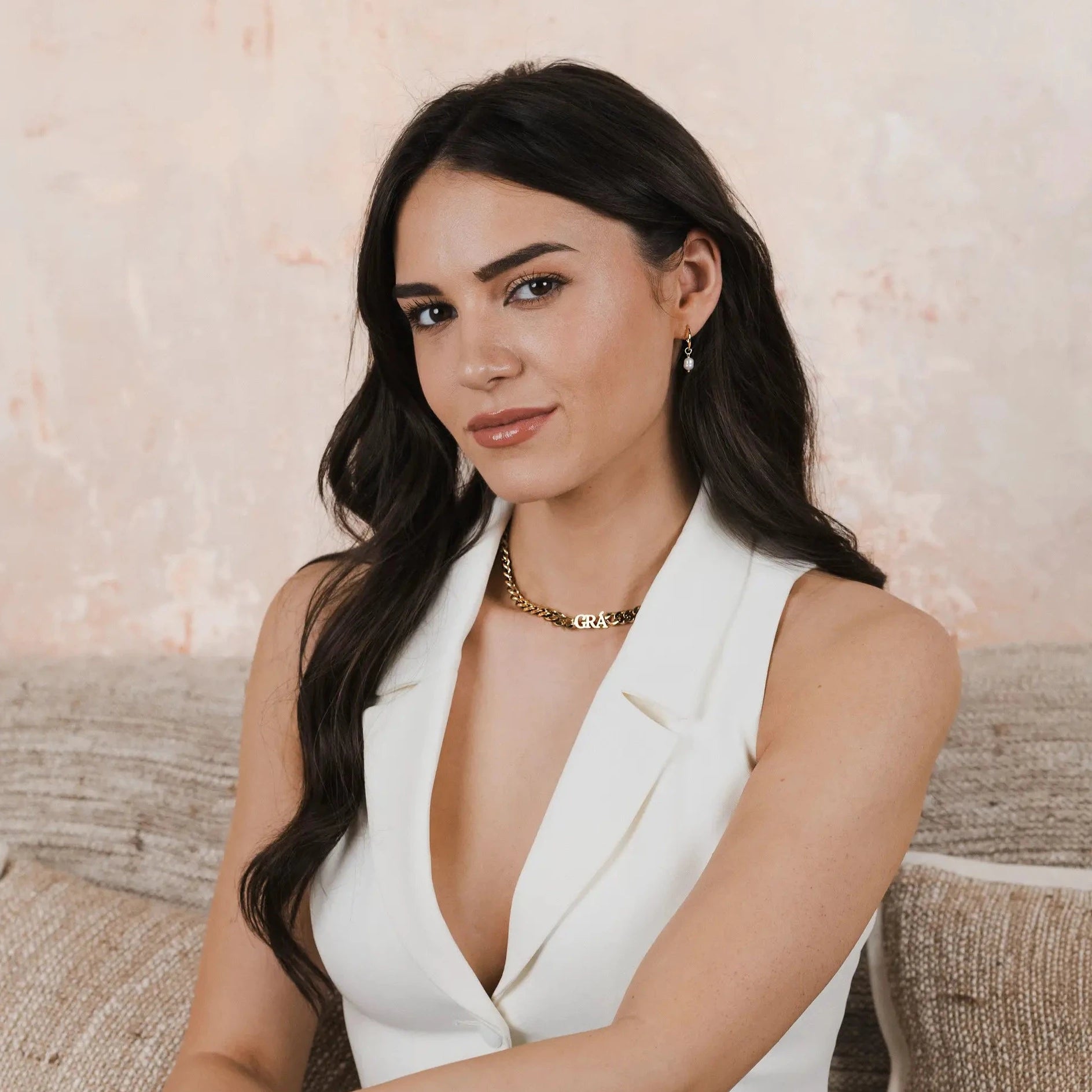 Gold Grá Choker Necklace