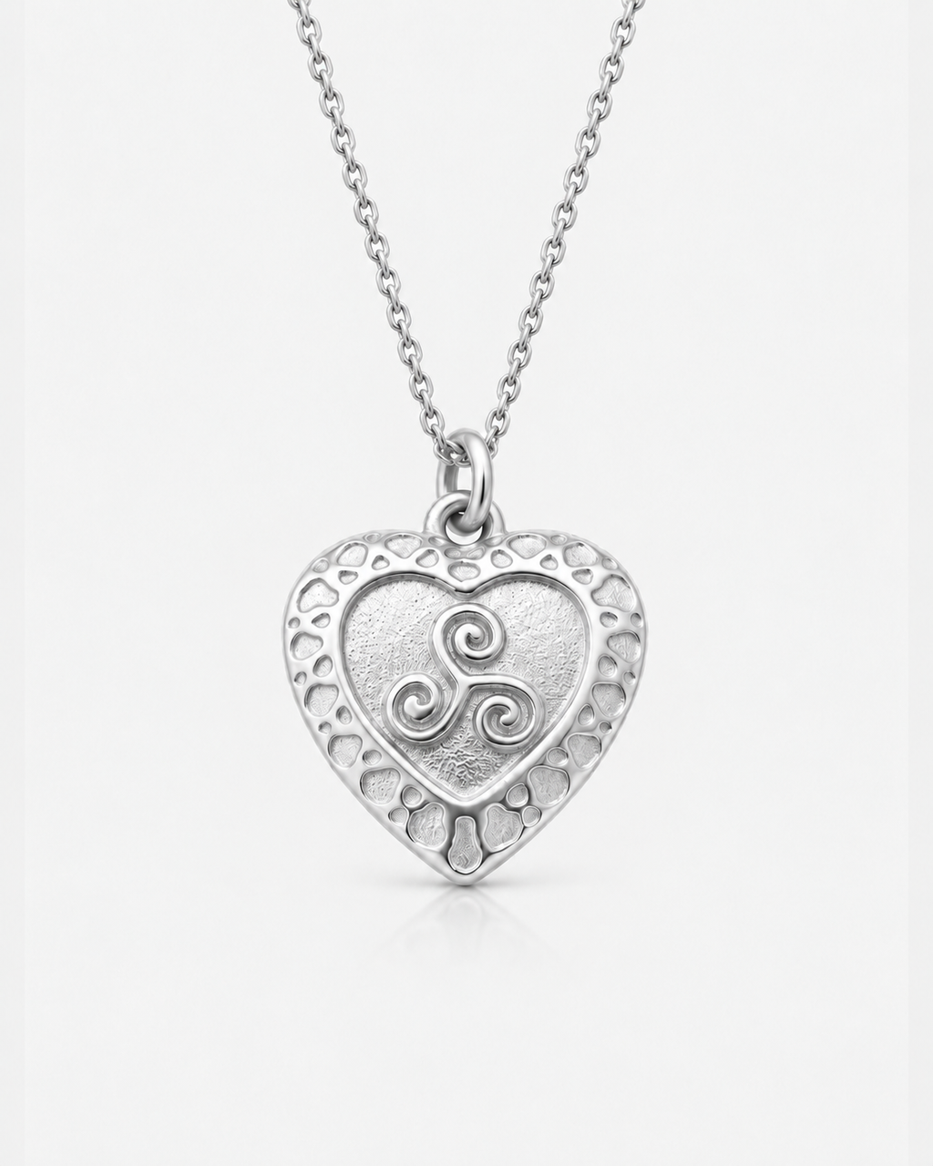 Triskele Necklace