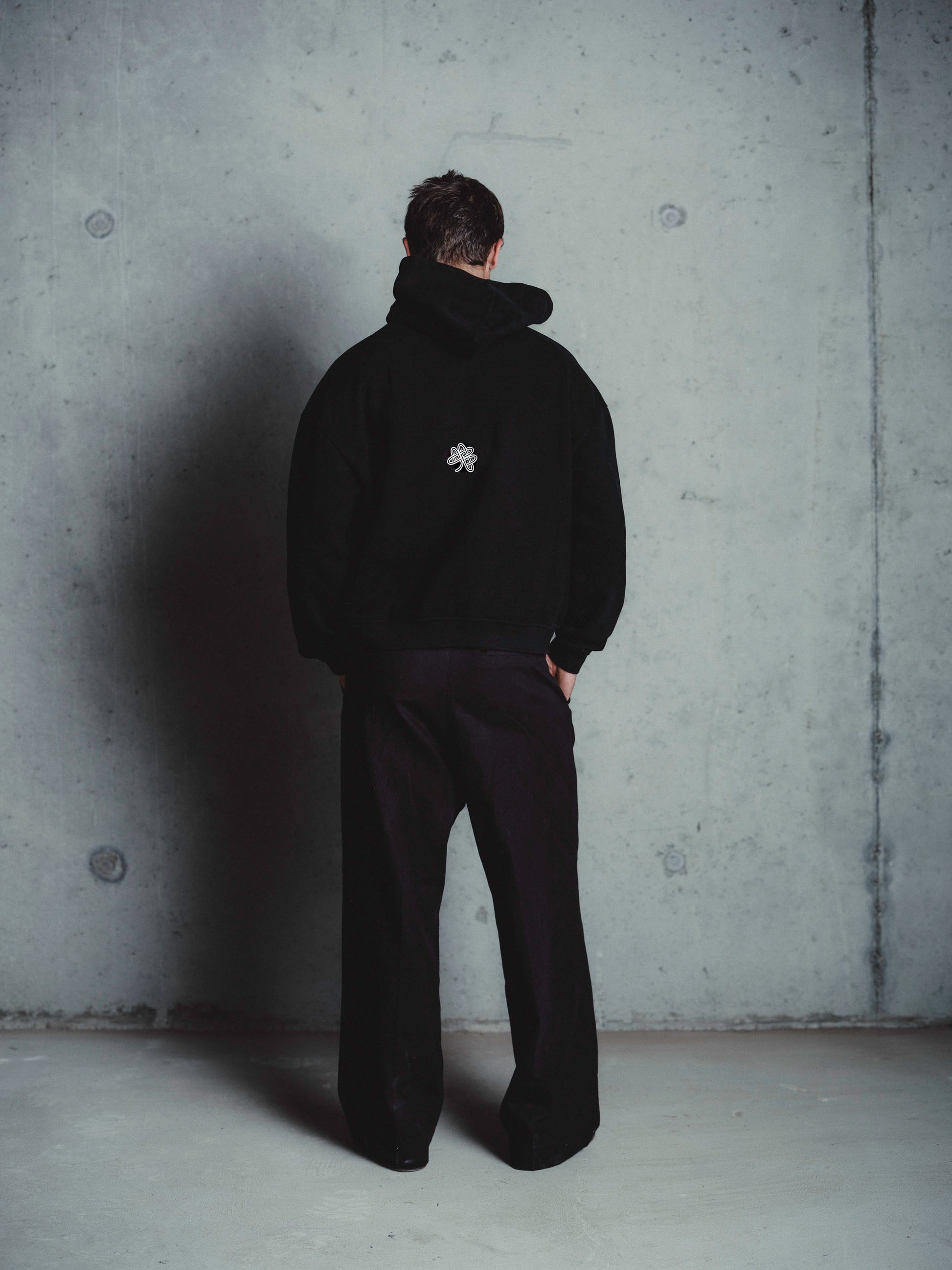 Fada's Oversized Black Hoodie